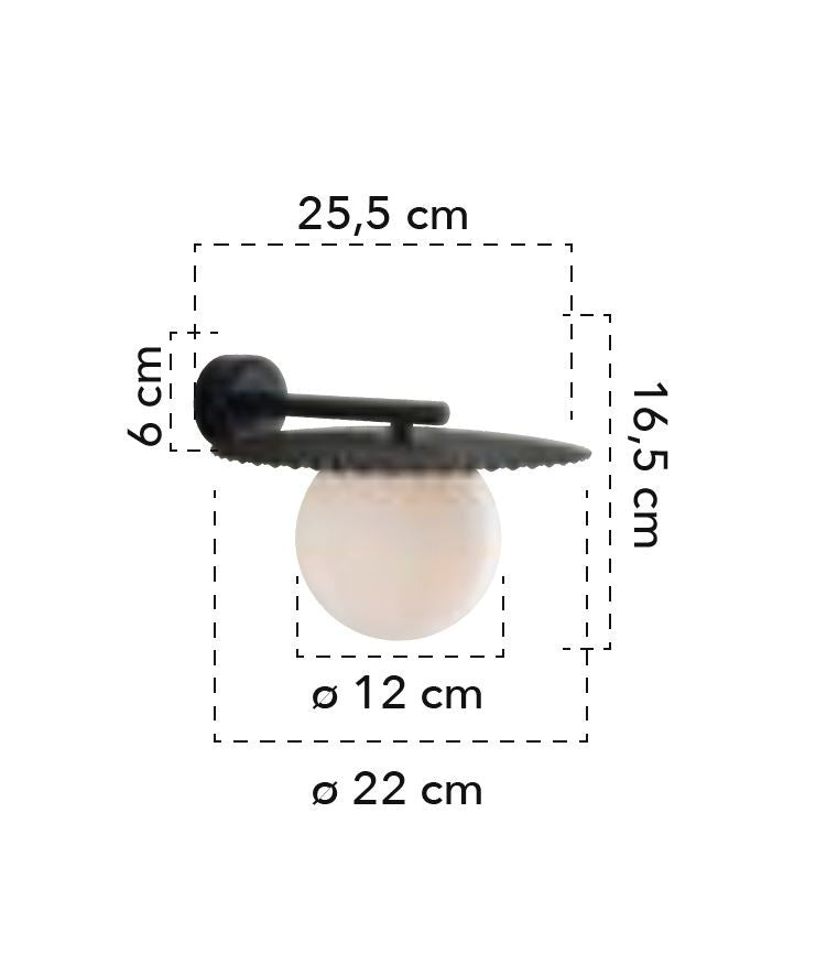Applique sfera in vetro opale struttura in metallo oro satinato-nero opaco 1XG9 CHAPLIN Applique sfera in vetro opale struttura in metallo oro satinato-nero opaco 1XG9 CHAPLIN